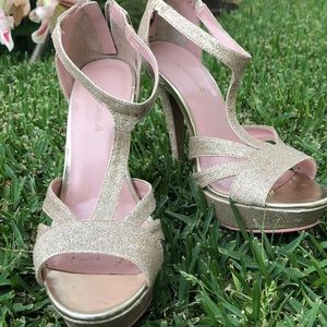 Andrea Gold Glitter Heels